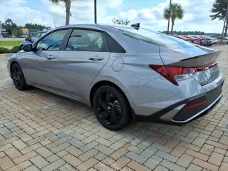 Hyundai ELANTRA 2026 SEL Sport 4dr Sedan