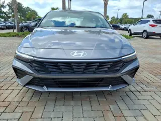Hyundai ELANTRA 2026 SEL Sport 4dr Sedan