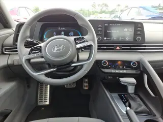 Hyundai ELANTRA 2026 SEL Sport 4dr Sedan