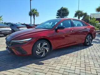 Hyundai ELANTRA 2025 SEL Sport 4dr Sedan