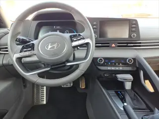 Hyundai ELANTRA 2025 SEL Sport 4dr Sedan