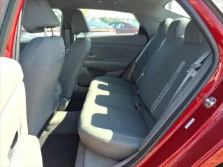 Hyundai ELANTRA 2025 SEL Sport 4dr Sedan