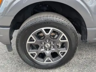 Ford F-150 2025 4x4 STX 4dr SuperCrew 5.5 ft. SB