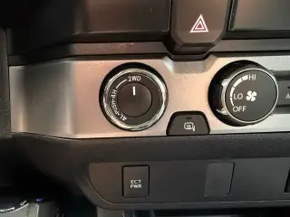 Toyota Tacoma 2019 4x4 TRD Sport 4dr Double Cab 5.0 ft SB 6M