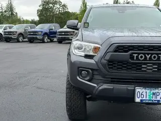 Toyota Tacoma 2019 4x4 TRD Sport 4dr Double Cab 5.0 ft SB 6M