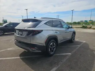 Hyundai TUCSON 2025 AWD SEL Convenience 4dr SUV