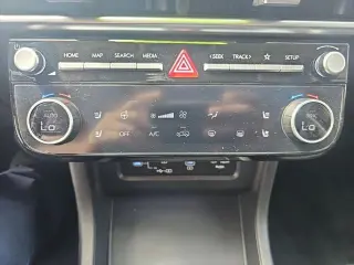 Hyundai TUCSON 2025 Limited 4dr SUV