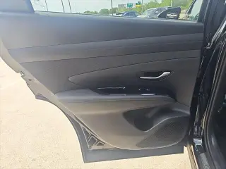 Hyundai TUCSON 2025 Limited 4dr SUV