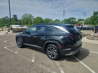 Hyundai TUCSON 2025 Limited 4dr SUV