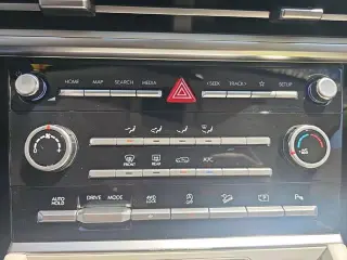 Hyundai SANTA FE 2025 AWD SE 4dr SUV