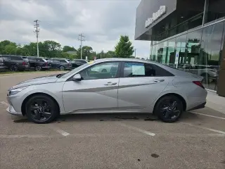 Hyundai ELANTRA 2023 SEL 4dr Sedan