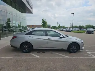 Hyundai ELANTRA 2023 SEL 4dr Sedan