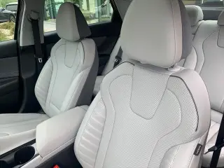 Hyundai ELANTRA 2024 Limited 4dr Sedan