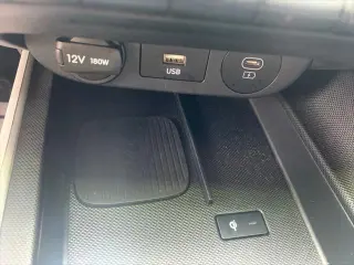 Hyundai ELANTRA 2024 Limited 4dr Sedan