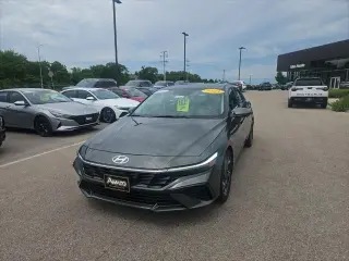 Hyundai ELANTRA 2024 SEL 4dr Sedan
