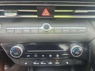 Hyundai ELANTRA 2024 SEL 4dr Sedan