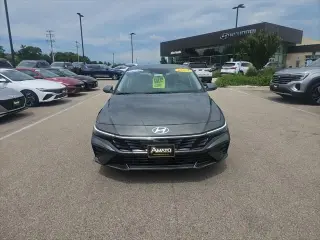 Hyundai ELANTRA 2024 SEL 4dr Sedan
