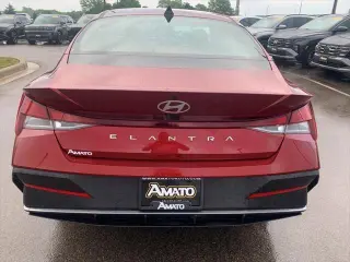 Hyundai ELANTRA 2024 SEL 4dr Sedan