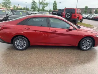 Hyundai ELANTRA 2024 SEL 4dr Sedan