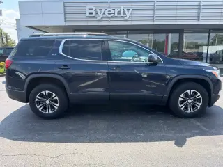GMC Acadia 2017 4x4 SLT-1 4dr SUV