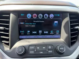 GMC Acadia 2017 4x4 SLT-1 4dr SUV