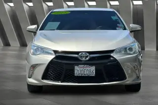 Toyota Camry 2015 SE 4dr Sedan