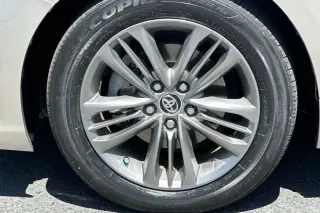 Toyota Camry 2015 SE 4dr Sedan