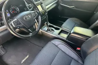 Toyota Camry 2015 SE 4dr Sedan
