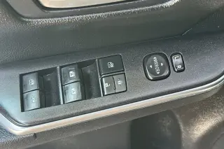 Toyota Camry 2015 SE 4dr Sedan