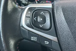 Toyota Camry 2015 SE 4dr Sedan