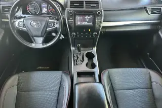Toyota Camry 2015 SE 4dr Sedan