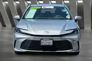 Toyota Camry 2025 LE 4dr Sedan