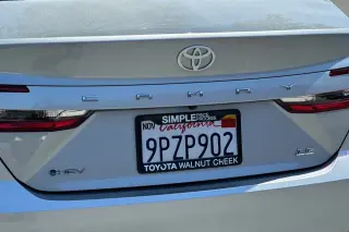 Toyota Camry 2025 LE 4dr Sedan