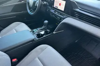 Toyota Camry 2025 LE 4dr Sedan