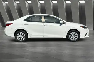 Toyota Corolla 2015 S 4dr Sedan
