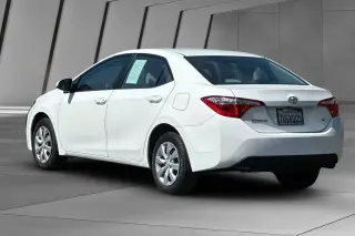Toyota Corolla 2015 S 4dr Sedan