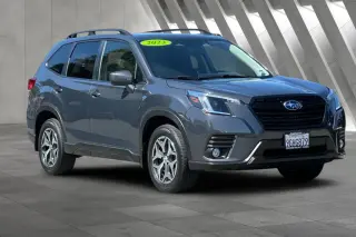 Subaru Forester 2023 AWD Premium 4dr Crossover