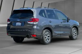 Subaru Forester 2023 AWD Premium 4dr Crossover