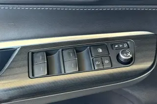 Toyota Venza 2021 AWD Limited 4dr Crossover