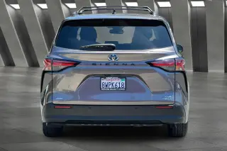 Toyota Sienna 2021 AWD XLE 7-Passenger 4dr Mini-Van