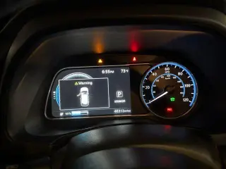 Nissan LEAF 2023 SV PLUS 4dr Hatchback