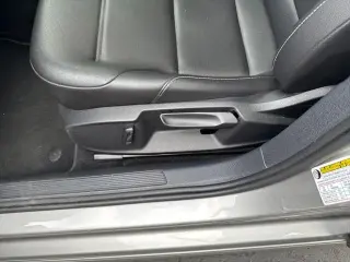 Volkswagen Golf 2019 S 4dr Hatchback 8A