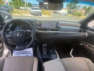 Lexus ES 350 2019 F SPORT 4dr Sedan