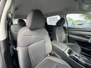 Hyundai TUCSON 2026 SE 4dr SUV