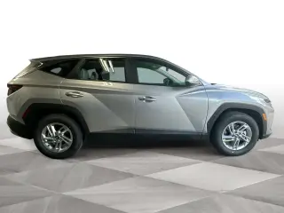 Hyundai TUCSON 2026 SE 4dr SUV