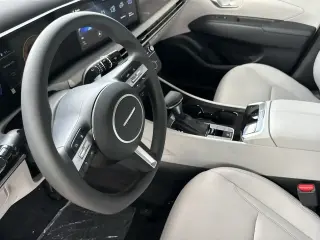 Hyundai TUCSON 2026 SE 4dr SUV