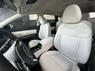 Hyundai TUCSON 2026 SE 4dr SUV