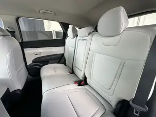 Hyundai TUCSON 2026 SE 4dr SUV