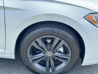 Volkswagen Jetta 2023 SE 4dr Sedan