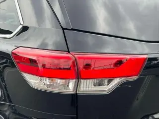 Toyota Highlander 2018 AWD LE 4dr SUV
